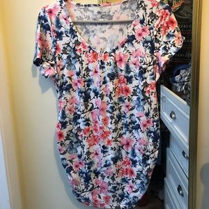 Cute motherhood maternity top